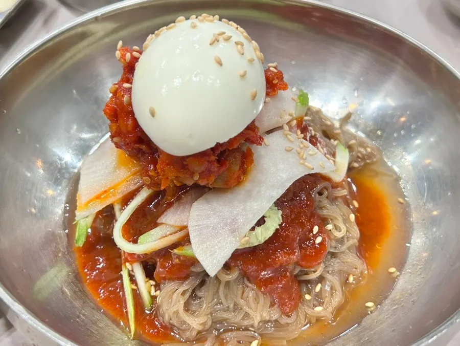 매콤한 코다리회냉면