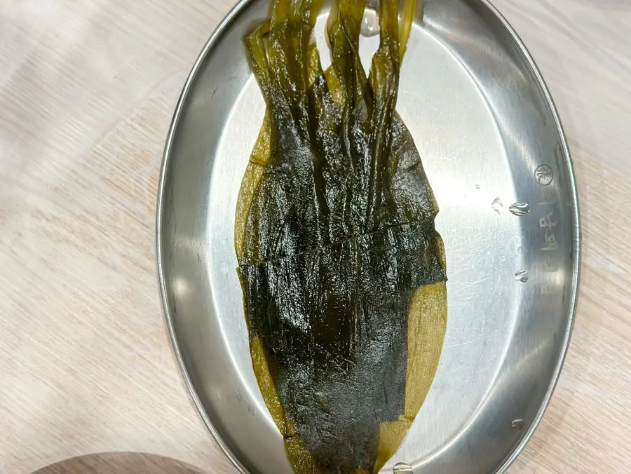 매콤하게 무친 상추겉절이