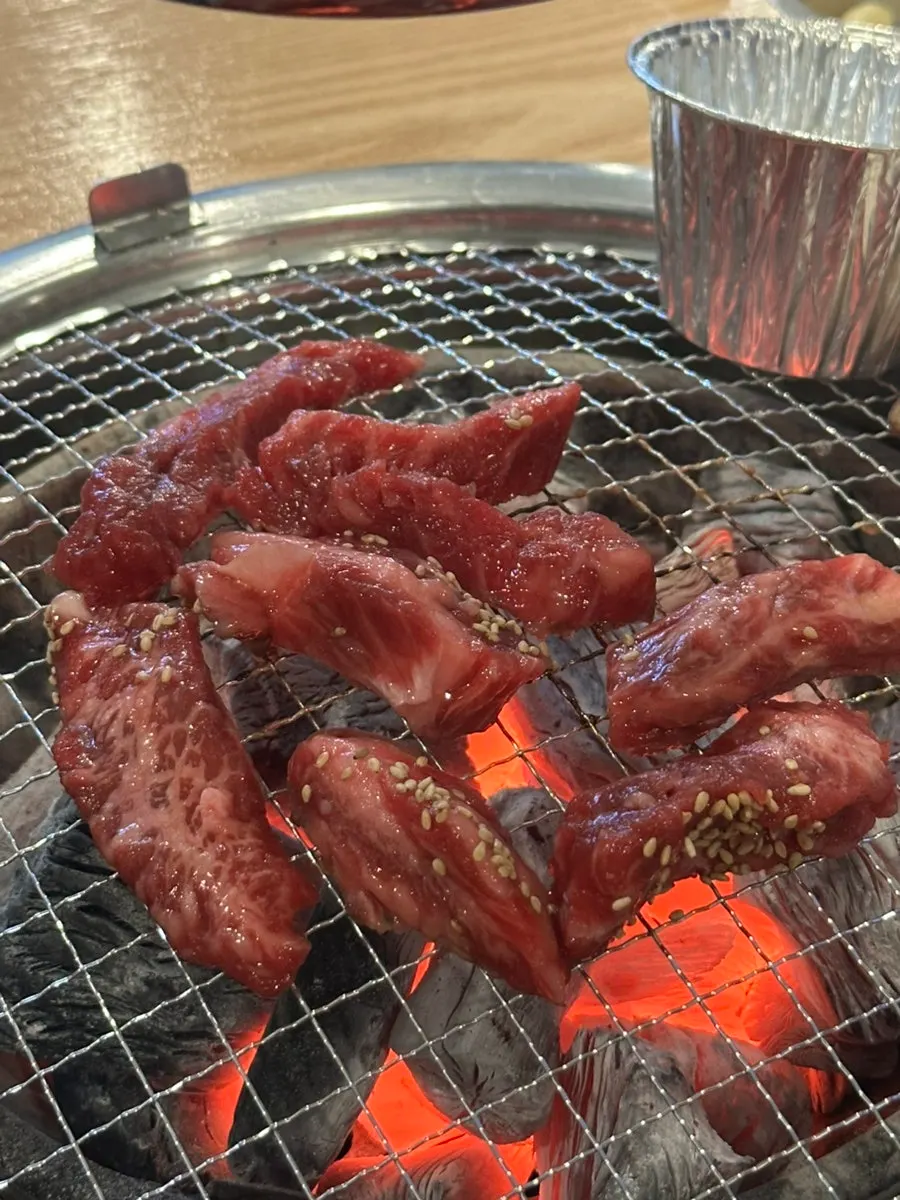 Grill plate over strong charcoal heat