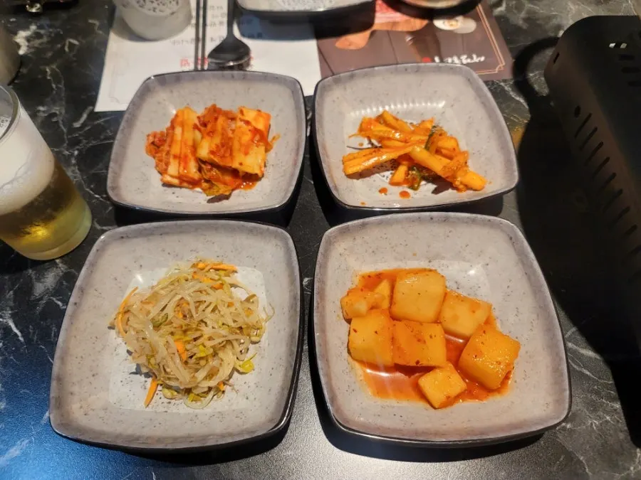Hanwoo bulgogi hotpot simmering