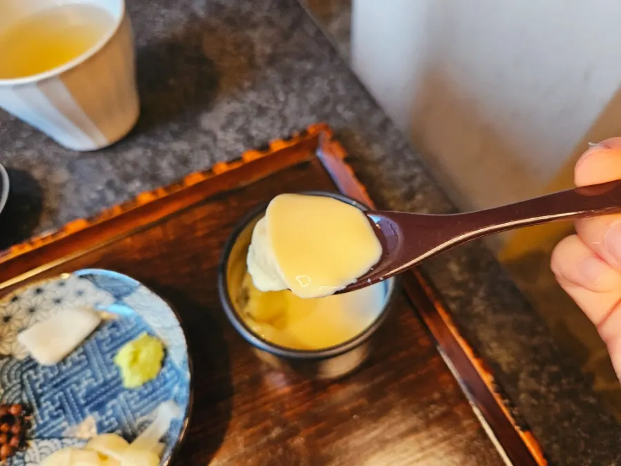 부드러운 일본식 계란찜