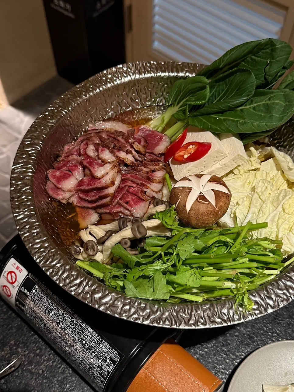 肉质厚实的烤鳗鱼特写