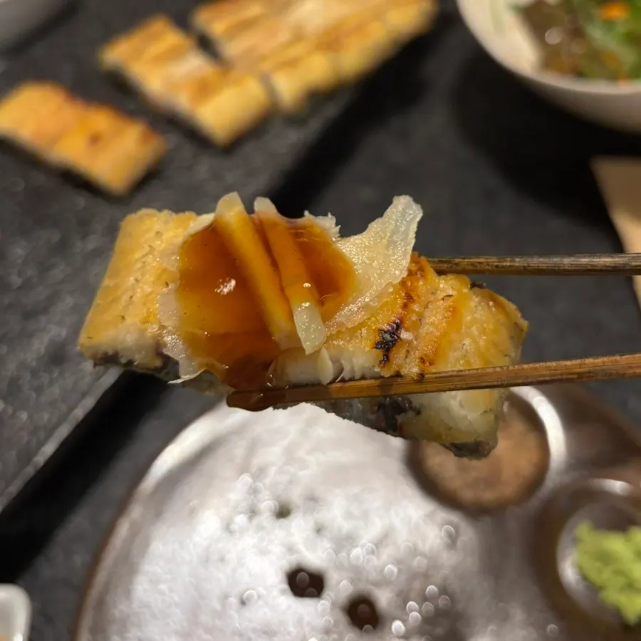Close-up of golden-grilled eel at Manmok