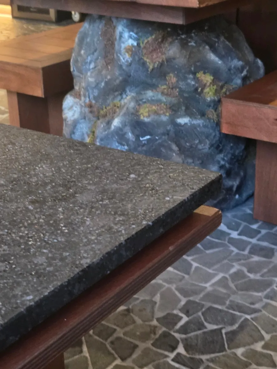Interior with unusual table decor