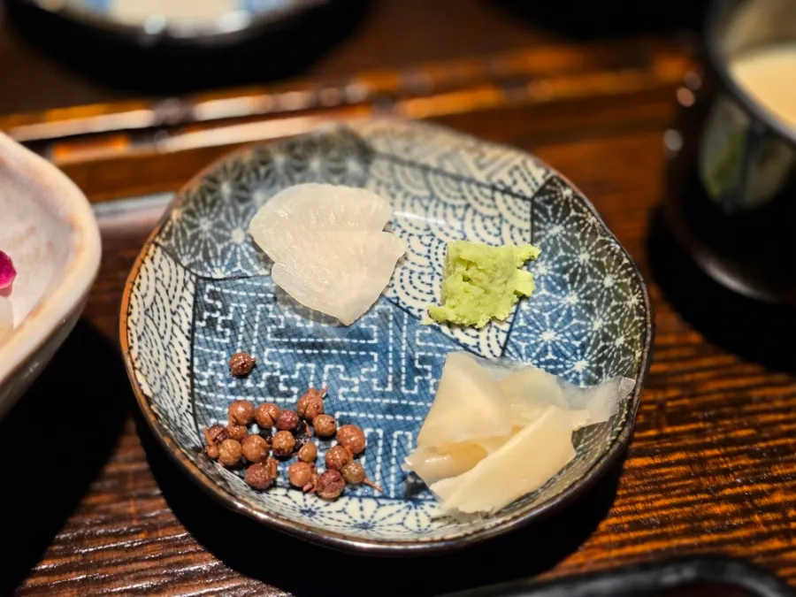 Sansho and assorted side dishes