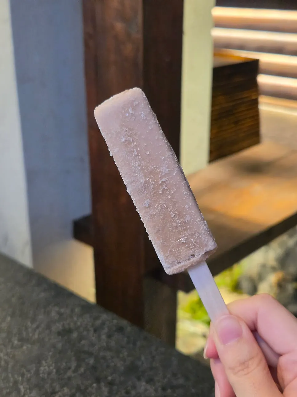 Black tea ice cream served for dessert