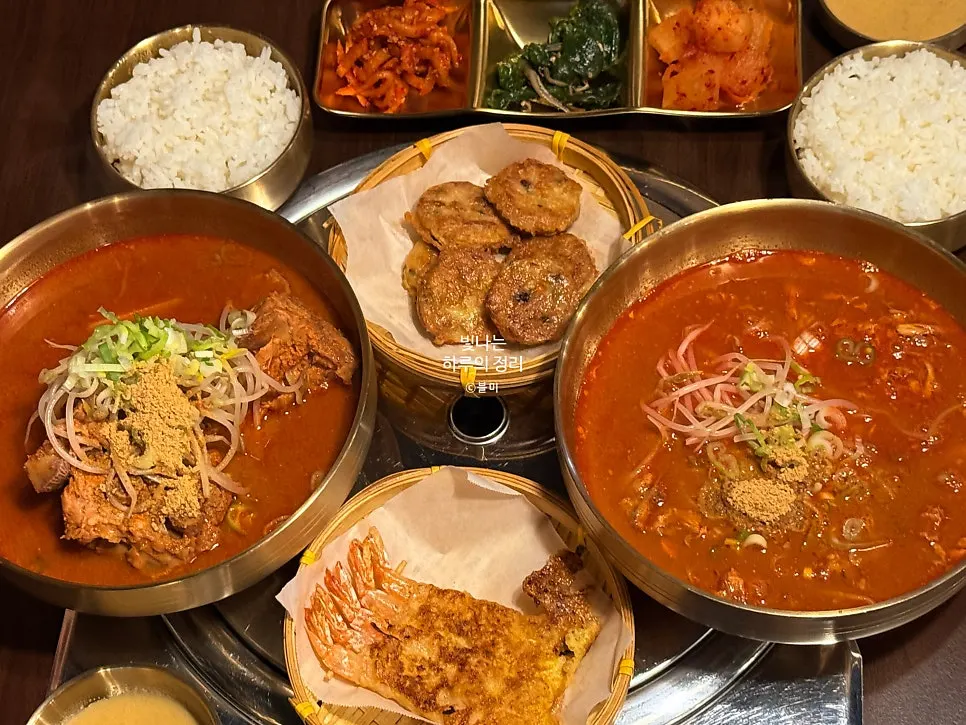 갓 부쳐 나온 세트 전 사진