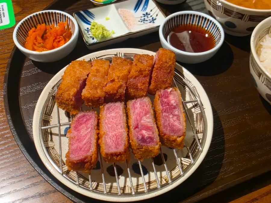 규엔당 선릉점에 준비된 아기의자