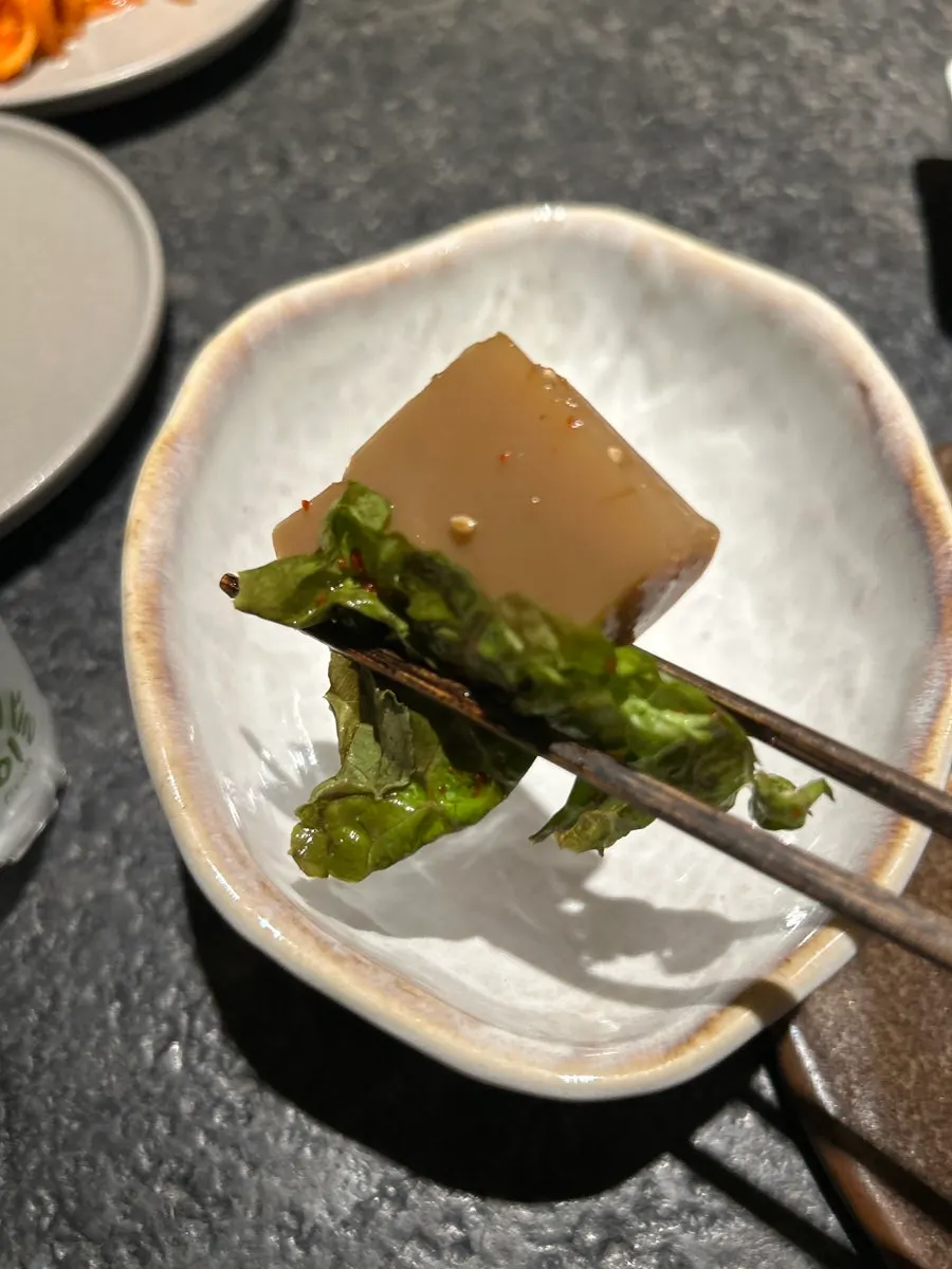 Manmok’s assortment of seasoned vegetable side dishes