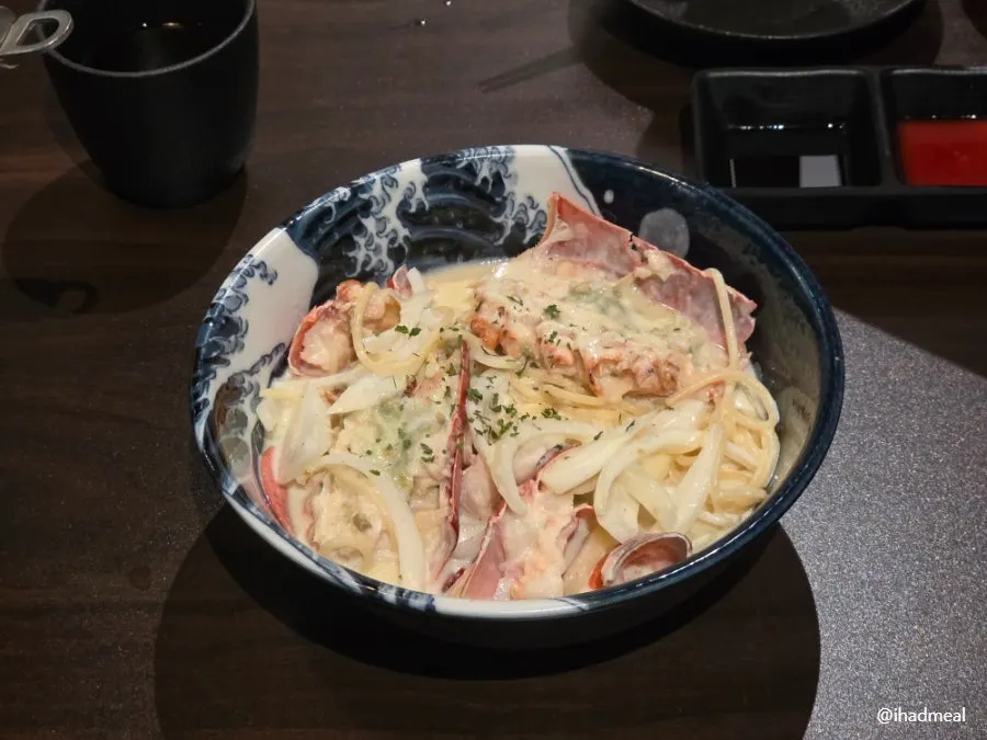 모미지 선릉점 랍스터 사시미 한 접시
