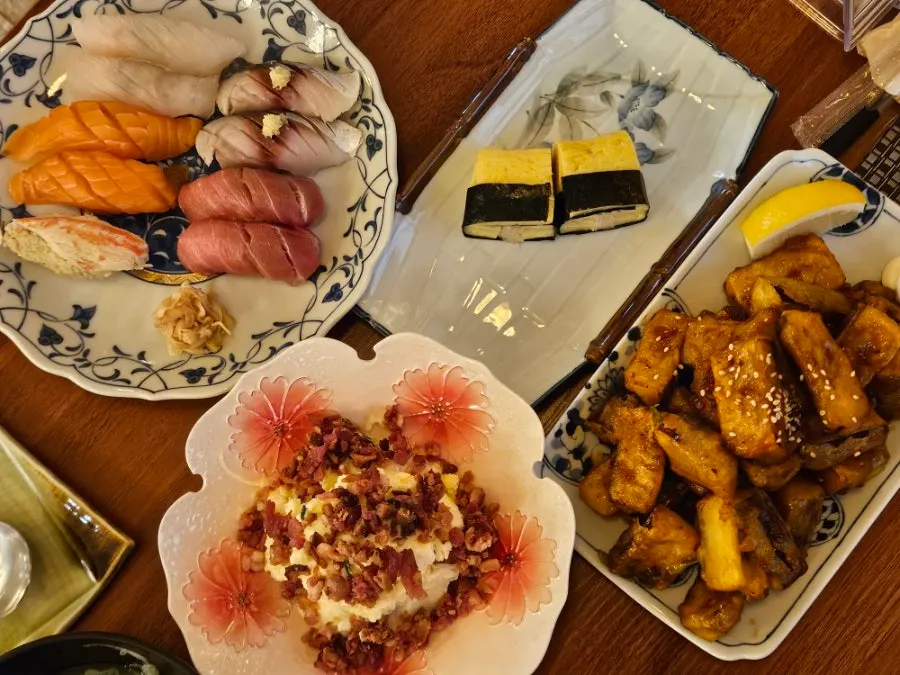 Sakai's sushi platter and Kaku Highball