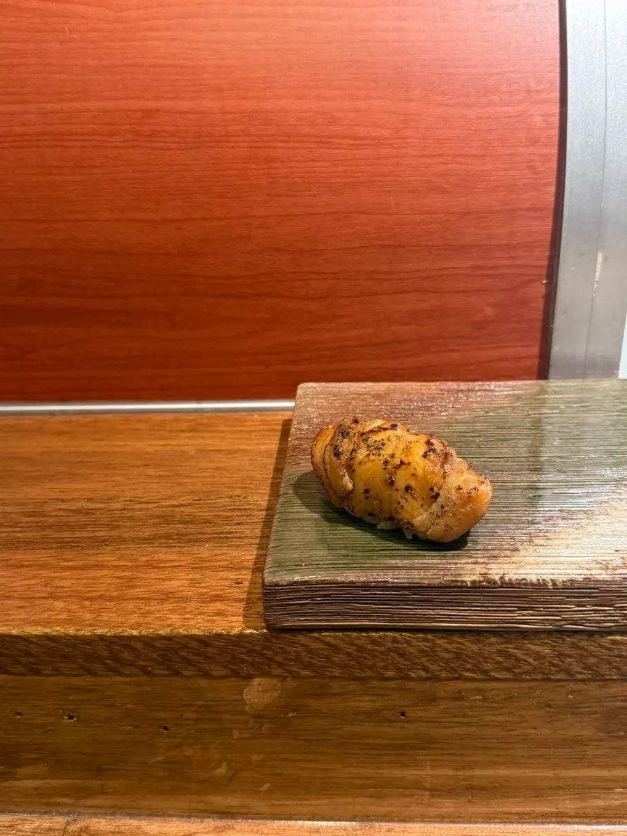 A plate of mackerel and anago nigiri