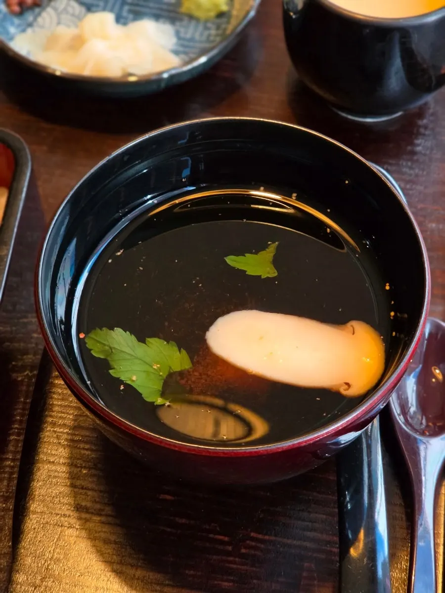Eel with shredded radish salad