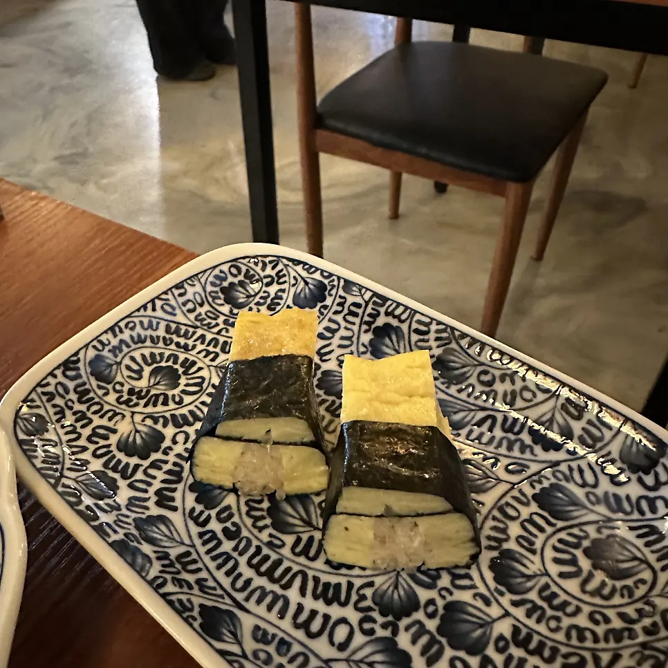 사카이 연어 초밥