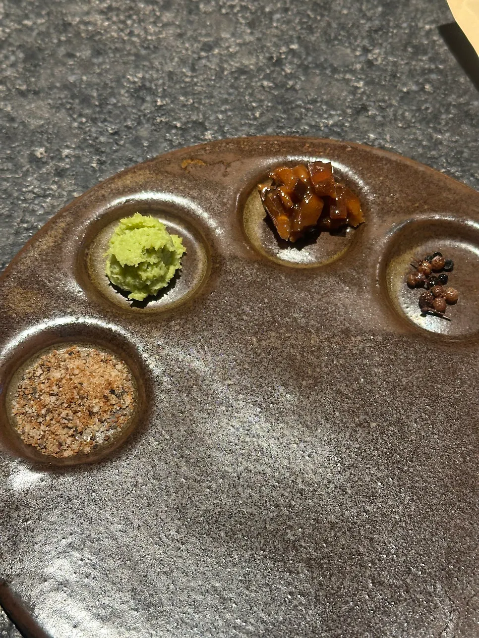 Neatly plated side dishes at Manmok