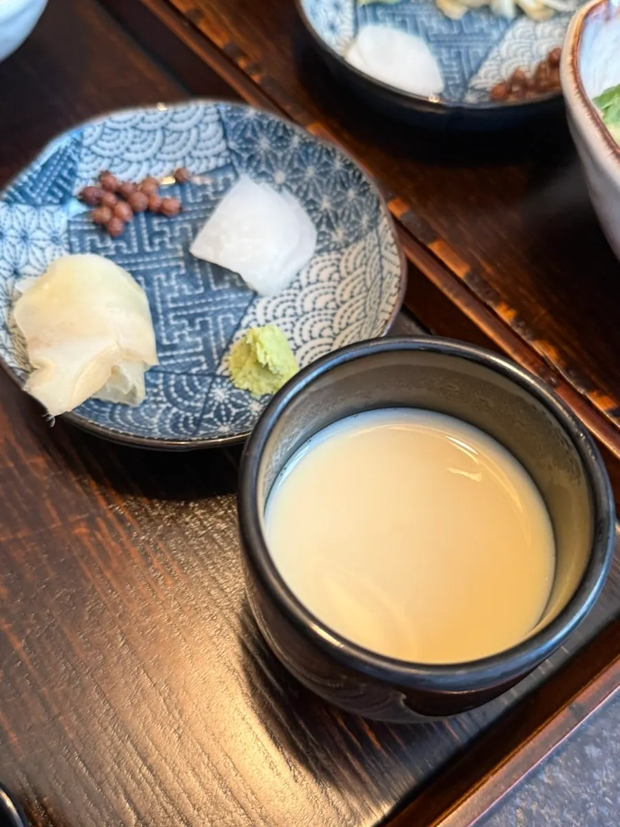 Soup served alongside the eel rice bowl