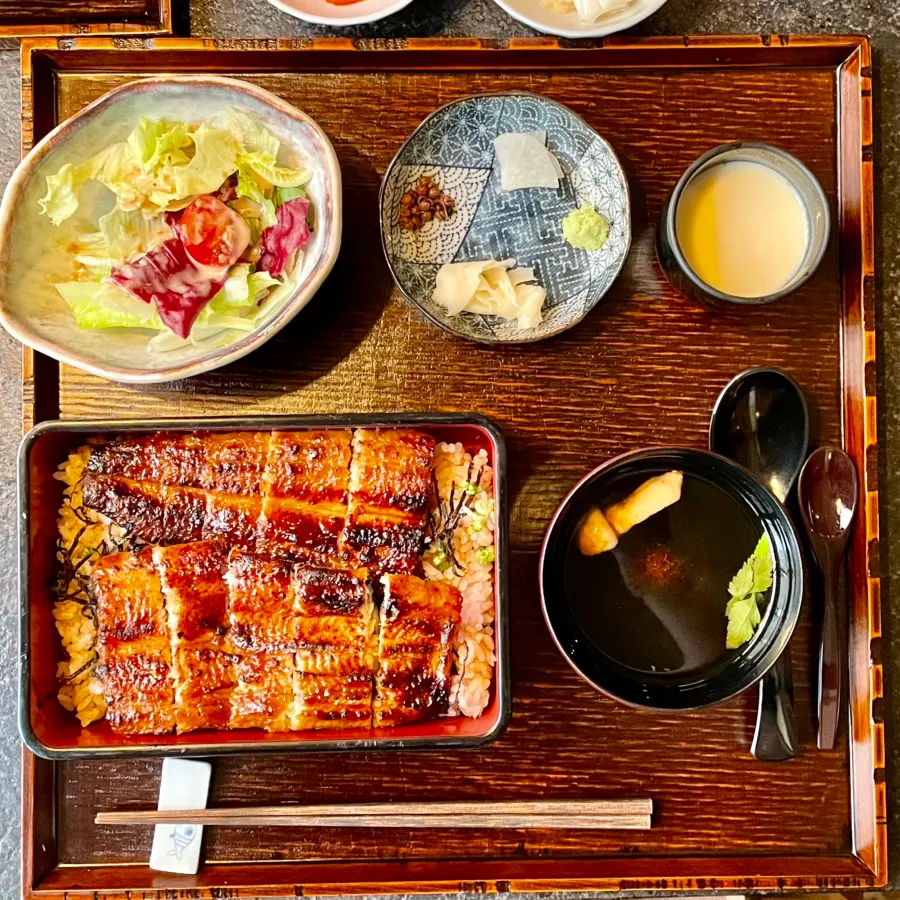 Susunan suimono, chawanmushi dan salad