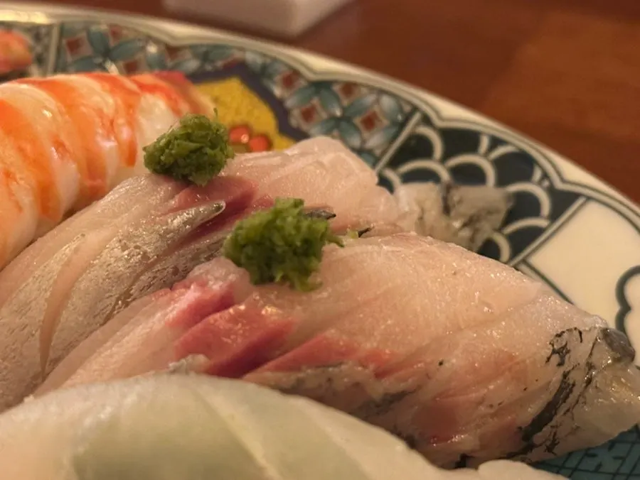 담백한 도미 마다이 니기리