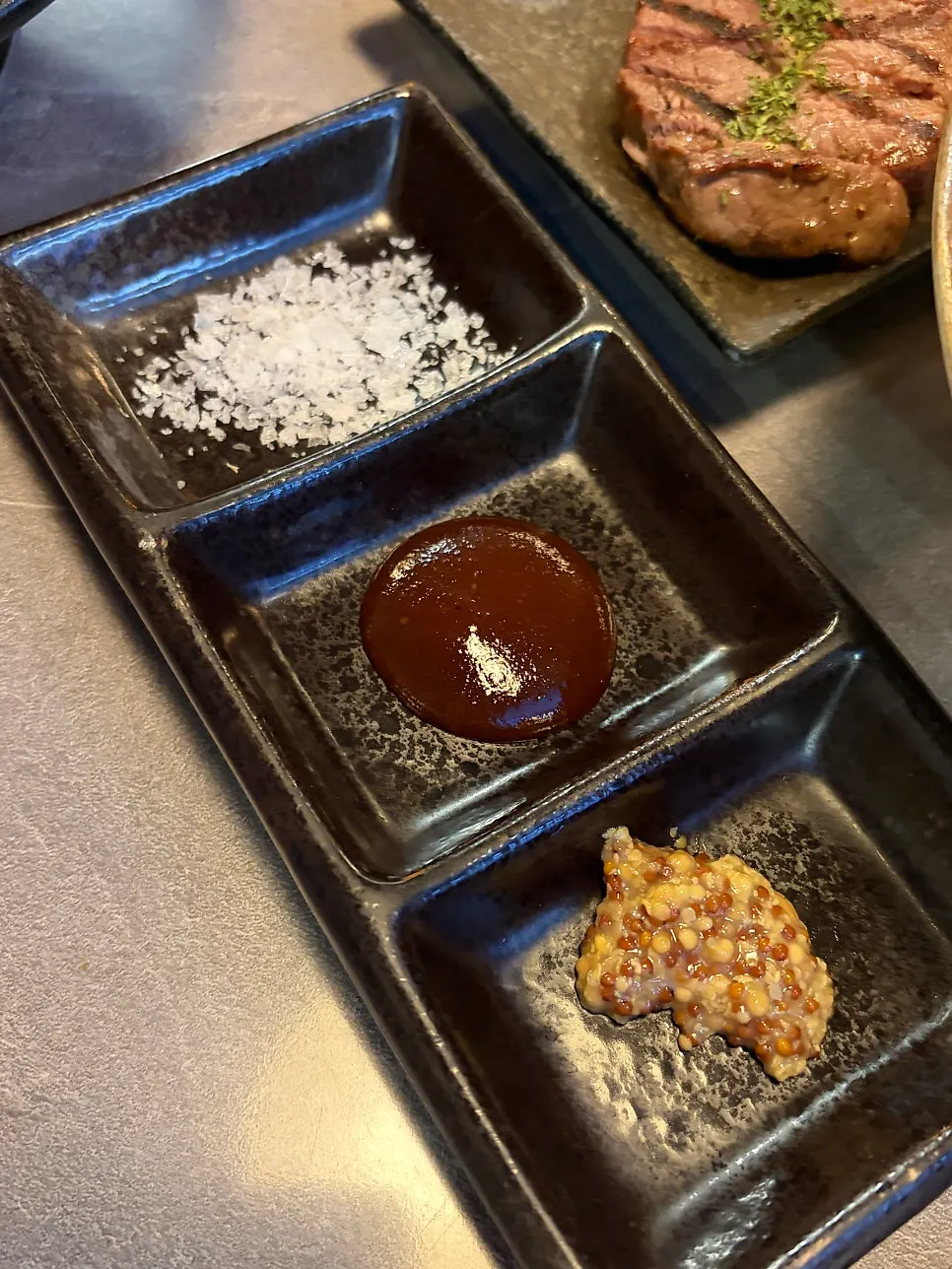 Plate of vegetables served with the steak