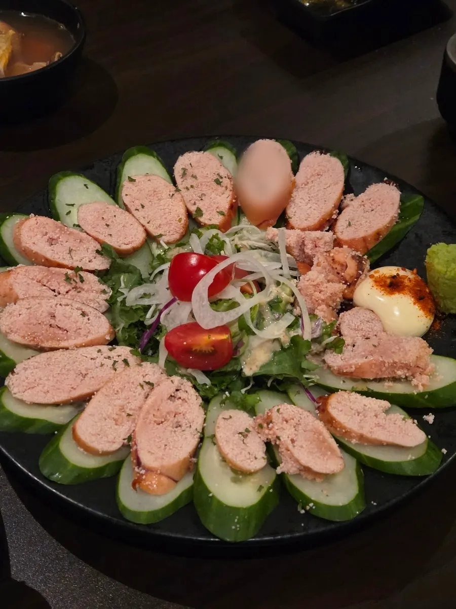 Yose nabe with shrimp and vegetables
