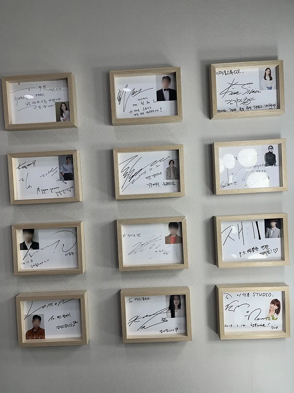 가족사진 촬영이 가능한 스튜디오 공간