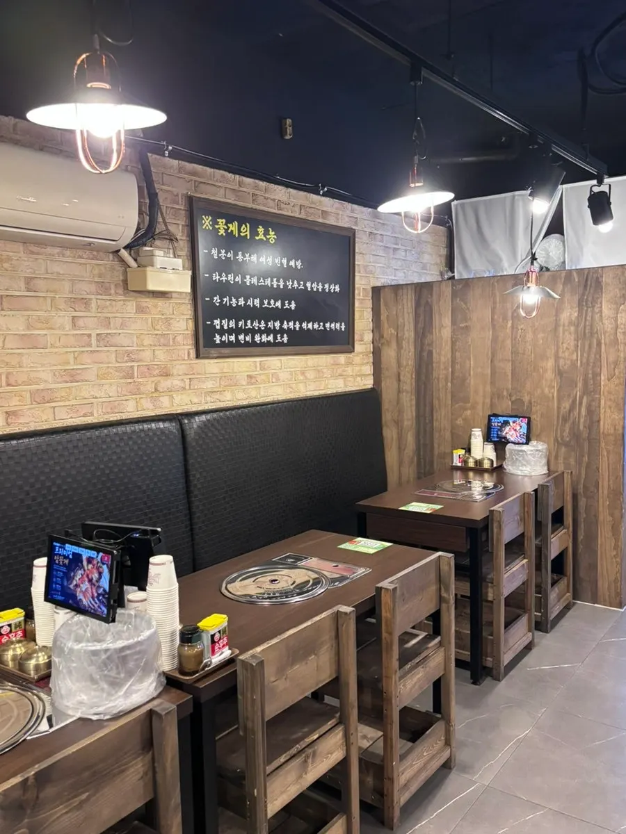 평일 저녁 해선옥 선릉점 홀 내부