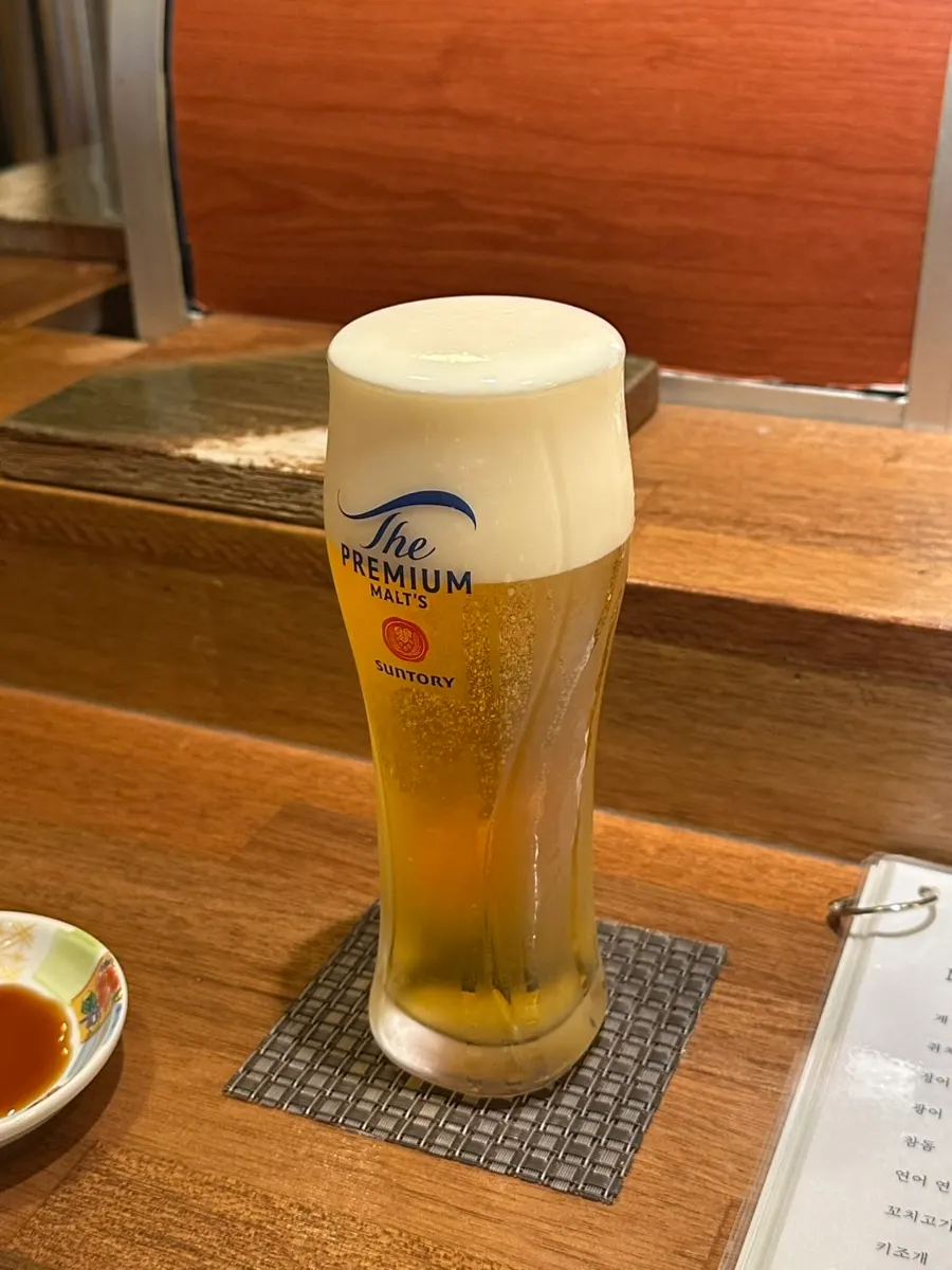 사카이 산토리 생맥주 한 잔