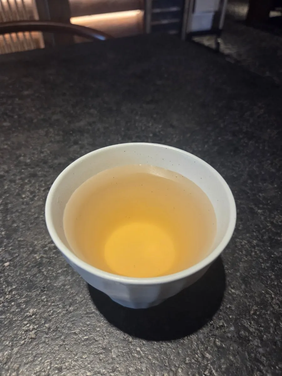 Manmok interior with landscaping décor