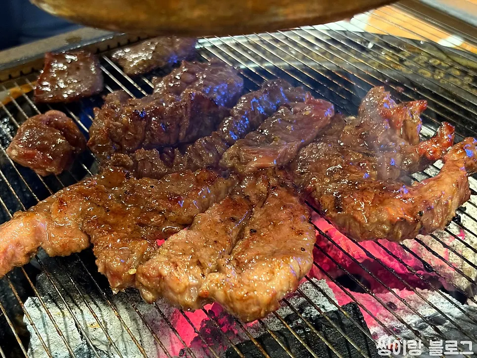 Marinade sizzling as the Uno charcoal galbi cooks