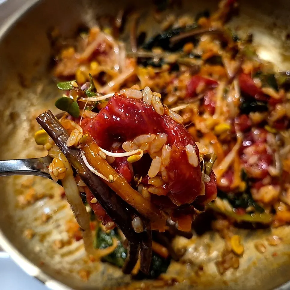 Yukhoe bibimbap piled generously with beef tartare