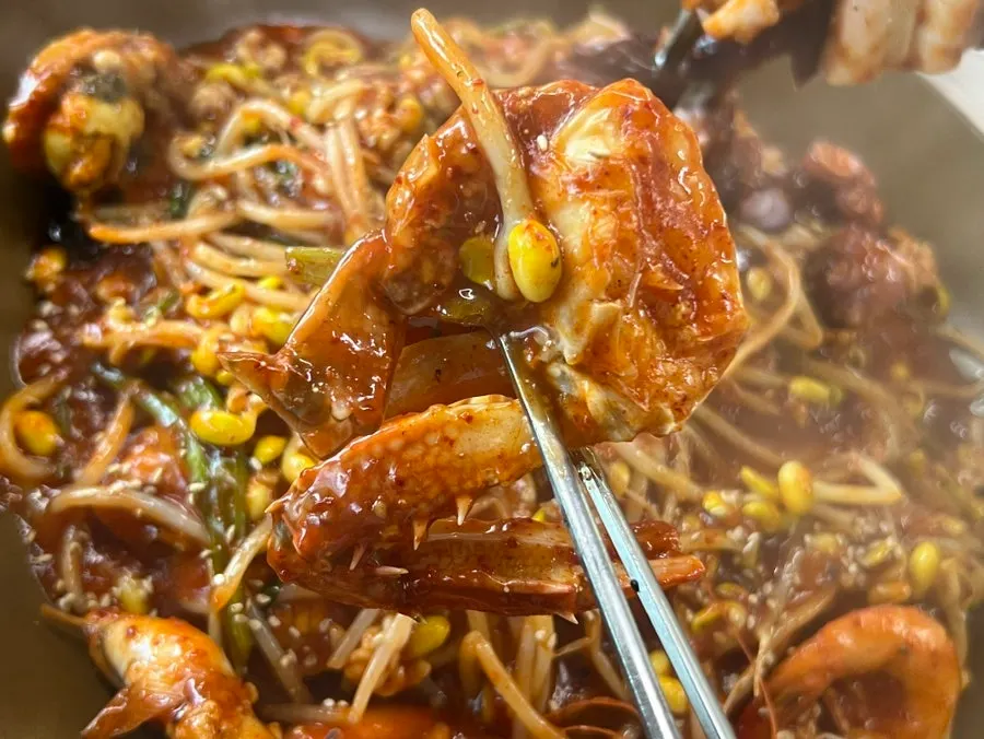 Haemuljjim with plump in-season shrimp