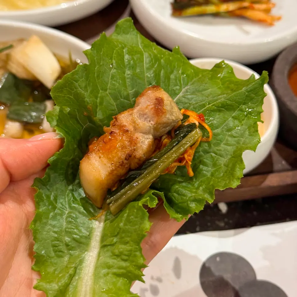 약재로 맛을 낸 한방껍데기 구이