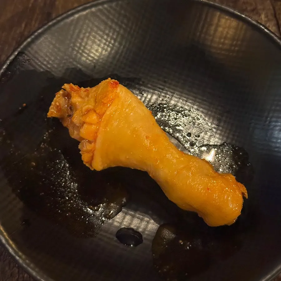 국물 듬뿍 올린 메추리알