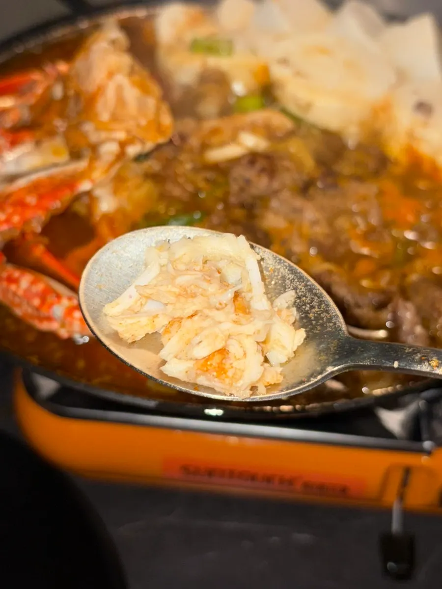 Cross-section of crab packed with meat