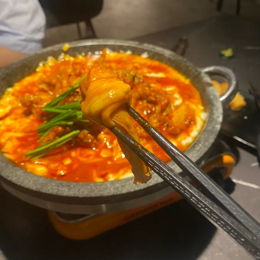 Bar food with chicken thigh meat and chicken neck meat