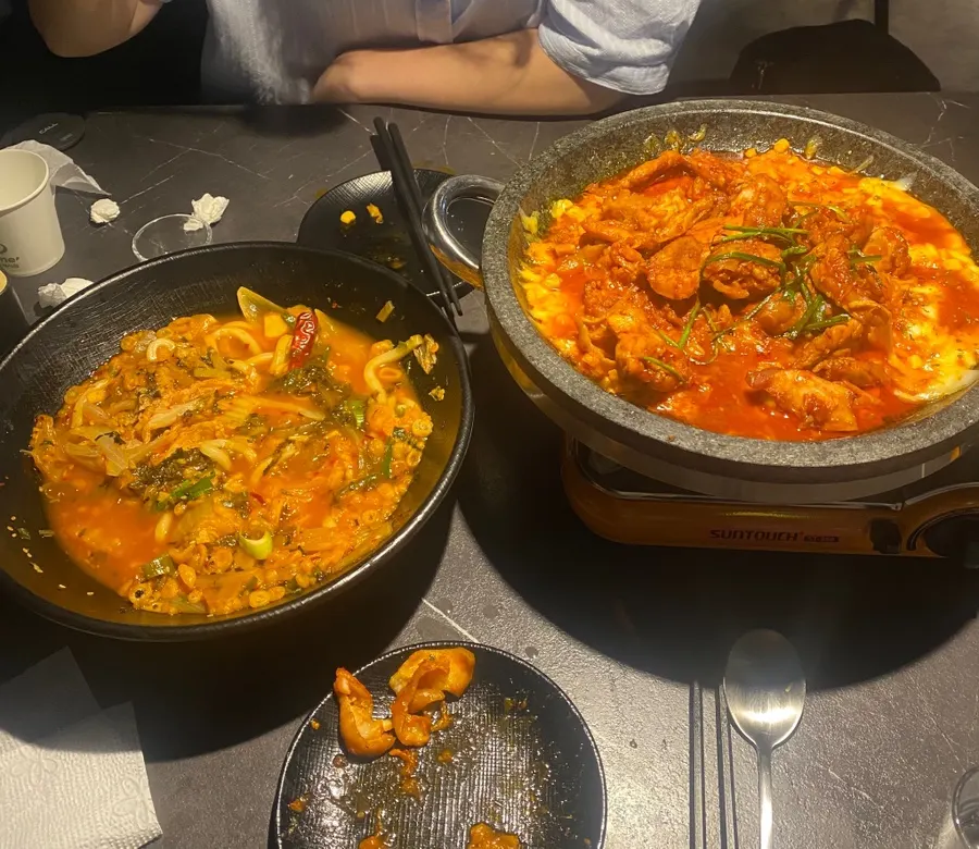 Yuumangju Eda Moat Dak and spicy kimchi udon pairing