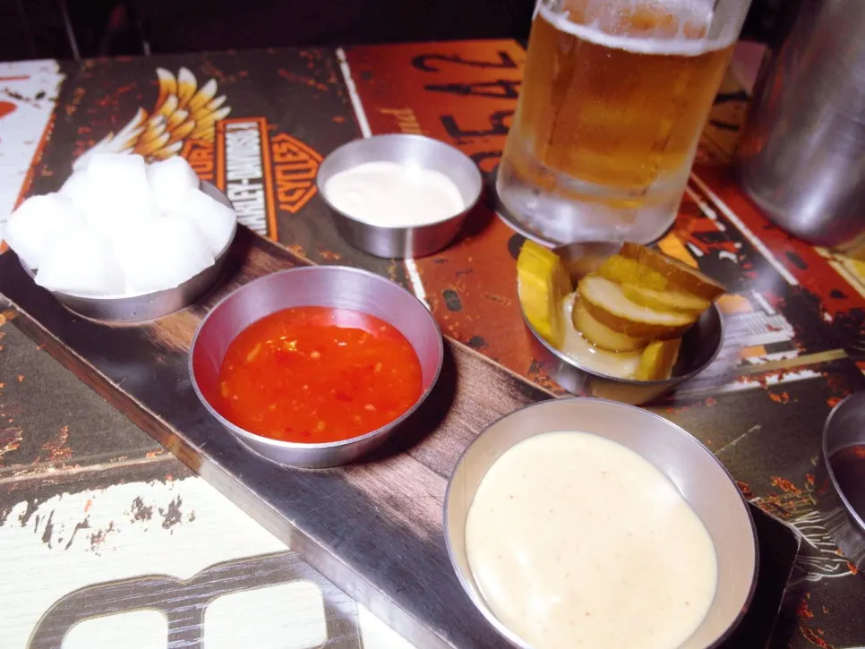 Terra draft beer 350cc served in a chilled glass
