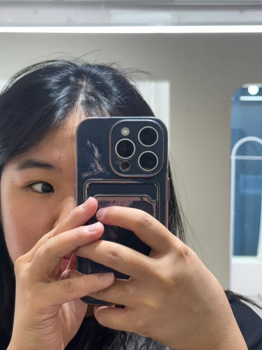 Eye area before the lash lift treatment