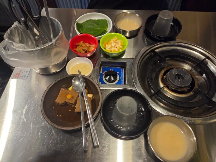 Basic table setting served with soup