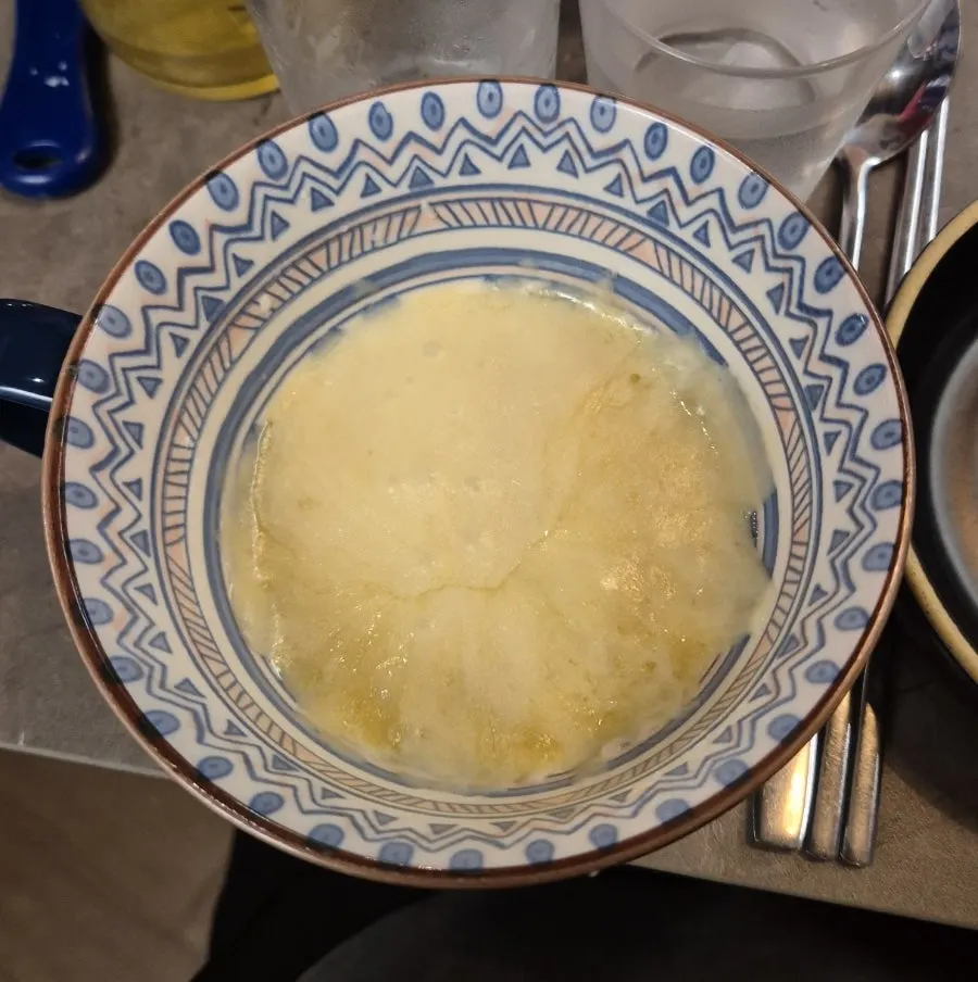 양푼에 담겨 나온 갈비찜 4인분