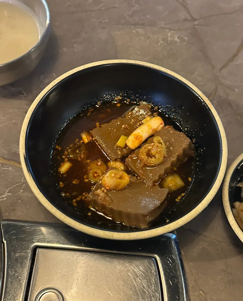 Corn kernels and pickled onion banchan