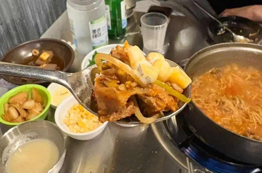 Close-up of the deboned galbijjim meat