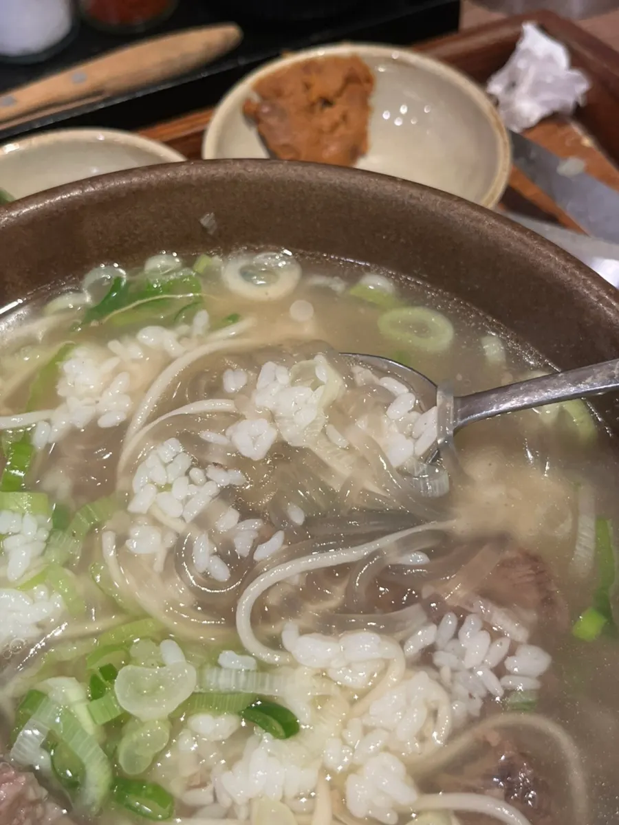 A galbitang meal set with two types of noodles and rice