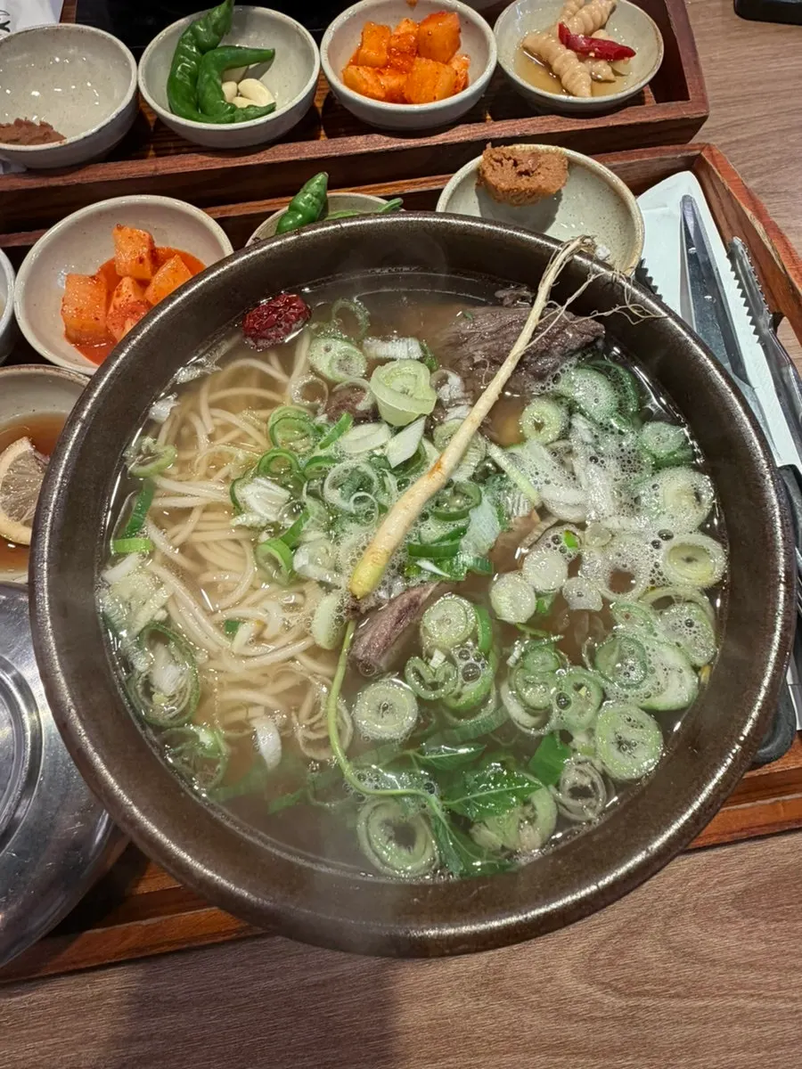 Gang Galbitang's clear-broth galbitang