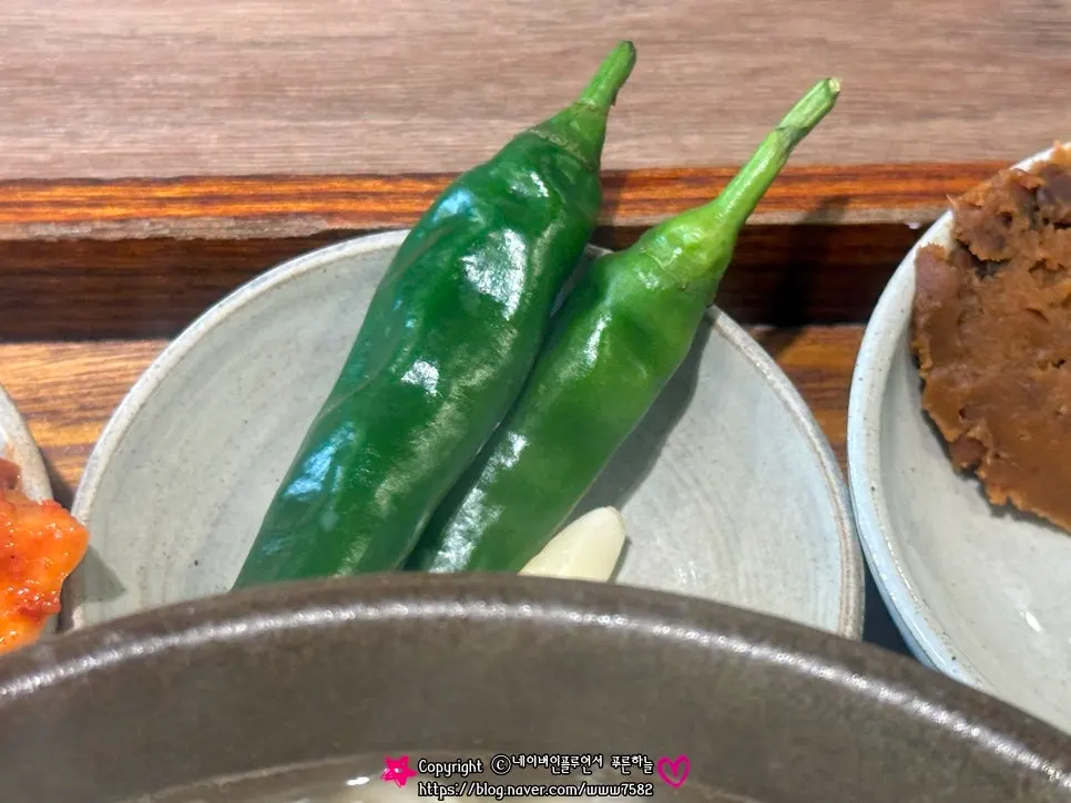 Glass noodles and green onions in the galbitang