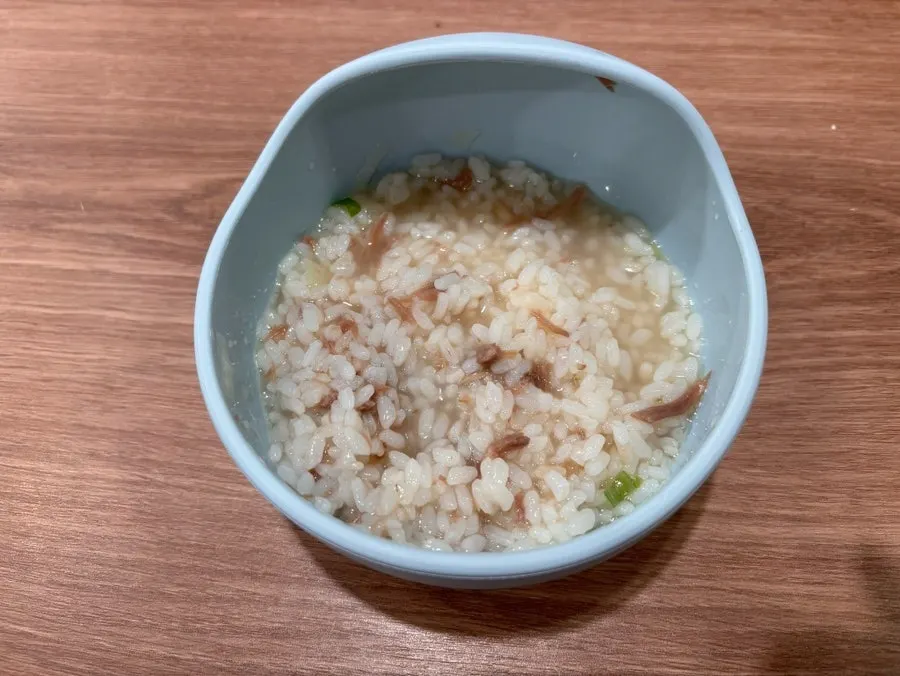 맑고 깔끔한 강갈비탕 국물