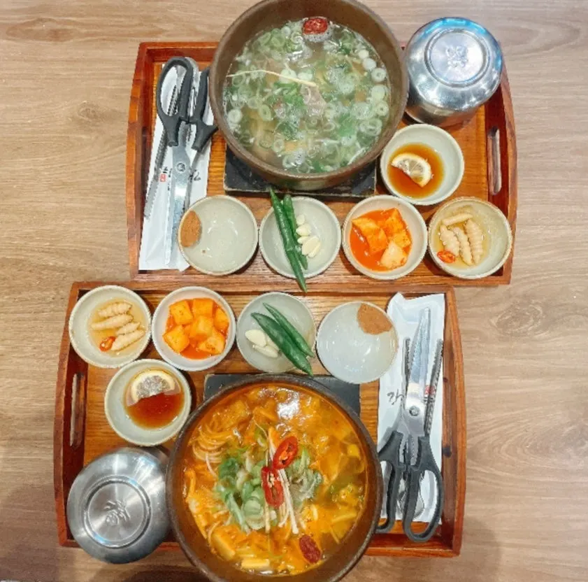 One-person tray set at Gang Galbitang Seomyeon