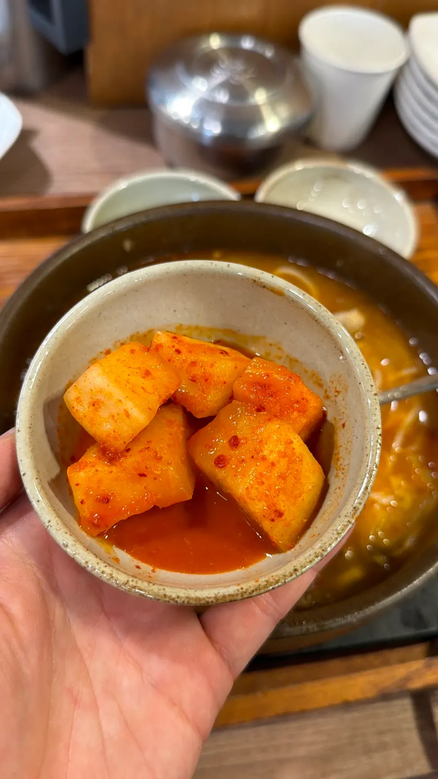 갈비탕과 함께 나온 깍두기