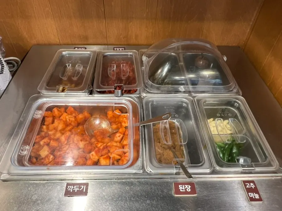 Self-bar at Gang Galbitang for extra side dishes