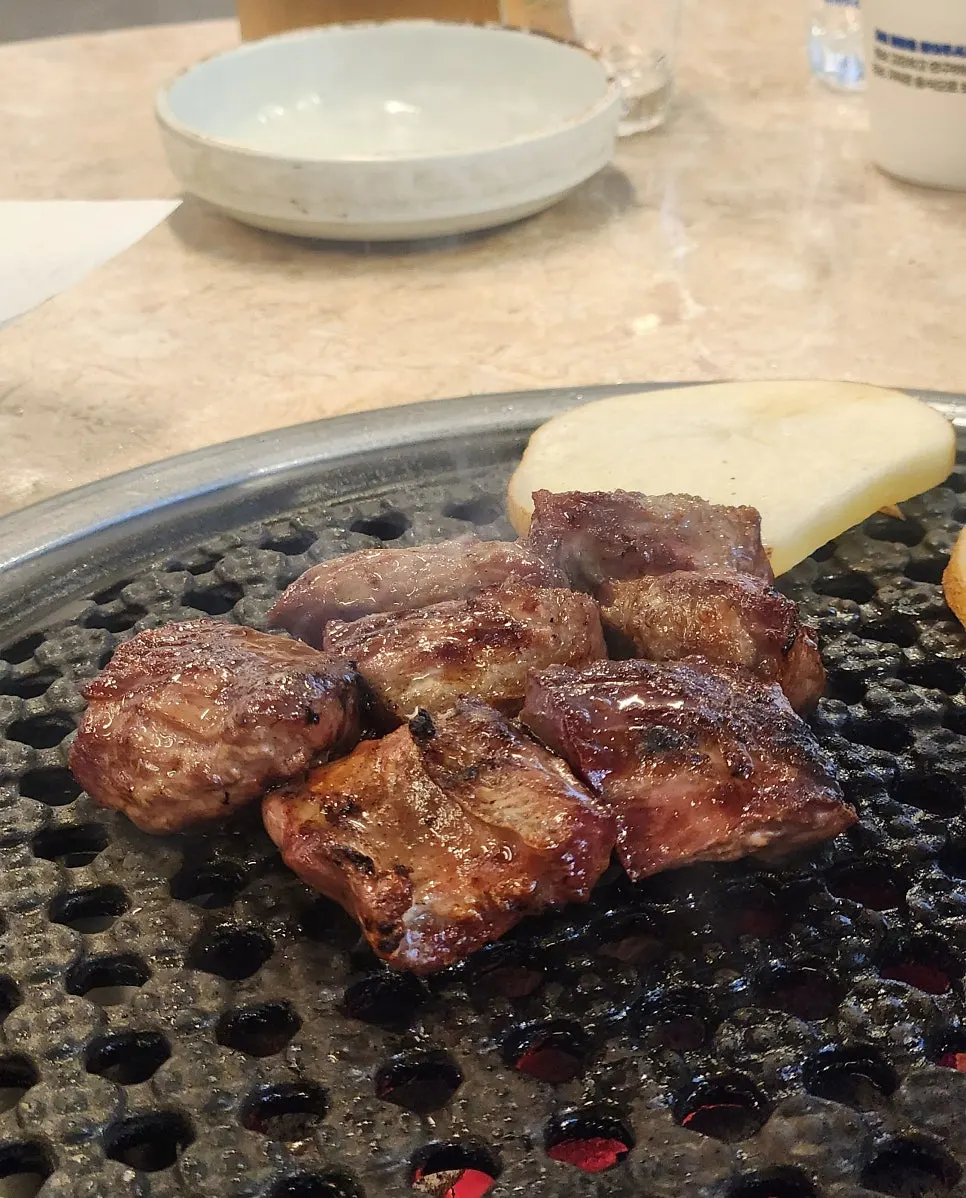 A cut of 48-hour dry-aged gamjagisal
